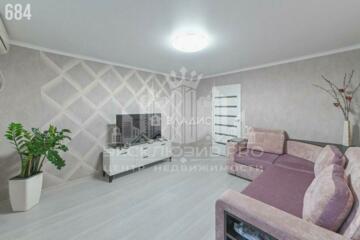 4-к квартира, 87 м², 4/9 эт.