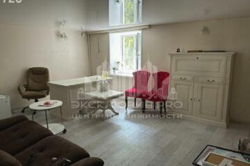 2-к квартира, 55 м², 2/5 эт.