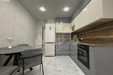 2-к квартира, 43 м², 4/25 эт.