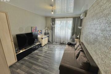 1-к квартира, 40 м², 13/21 эт.