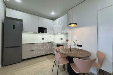 2-к квартира, 45 м², 16/25 эт.
