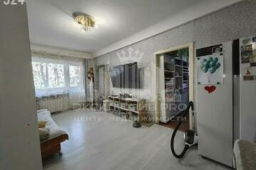 3-к квартира, 50 м², 1/5 эт.