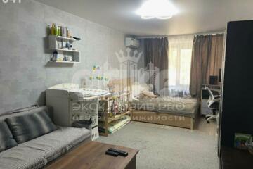 1-к квартира, 43 м², 1/9 эт.