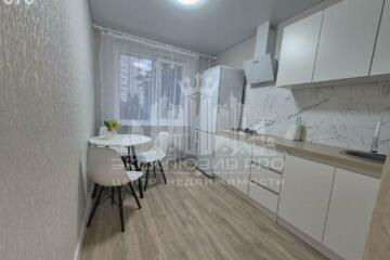 2-к квартира, 54 м², 3/9 эт.