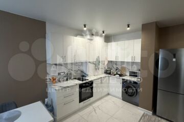 1-к квартира, 42 м², 7/24 эт.