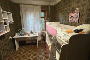 3-к квартира, 58 м², 4/5 эт.