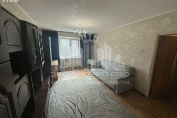 2-к квартира, 59 м², 3/10 эт.