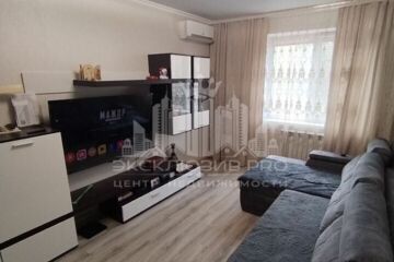 1-к квартира, 40 м², 2/10 эт.