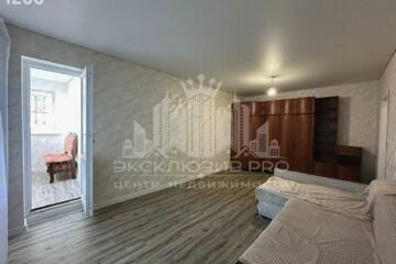 1-к квартира, 42,2 м², 1/10 эт.