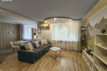 3-к квартира, 65 м², 1/9 эт.