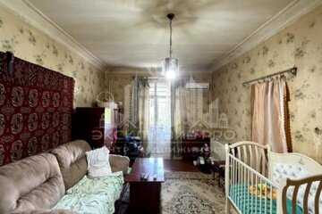 3-к квартира, 77,9 м², 2/2 эт.