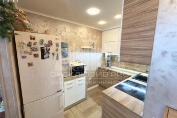 1-к квартира, 37 м², 4/27 эт.
