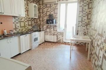2-к квартира, 60 м², 8/18 эт.