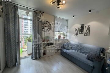 2-к квартира, 45 м², 7/25 эт.