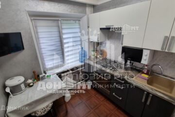 4-к квартира, 58 м², 4/5 эт.