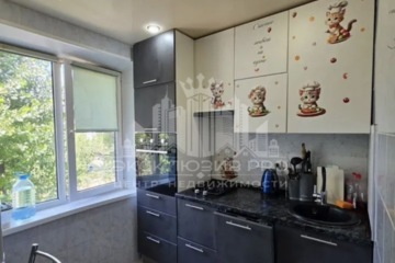 2-к квартира, 45 м², 4/5 эт.