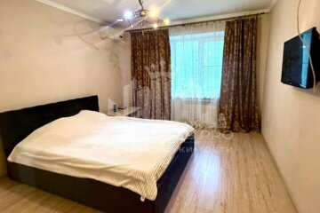 1-к квартира, 38 м², 1/9 эт.