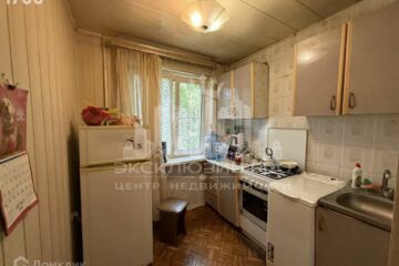 1-к квартира, 32 м², 3/5 эт.