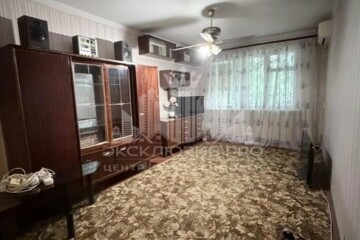 1-к квартира, 32 м², 1/5 эт.
