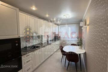 2-к квартира, 52 м², 3/3 эт.