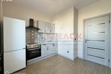 1-к квартира, 38 м², 8/19 эт.