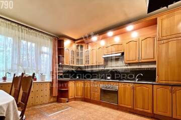 2-к квартира, 50 м², 1/2 эт.