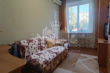 2-к квартира, 40 м², 2/12 эт.