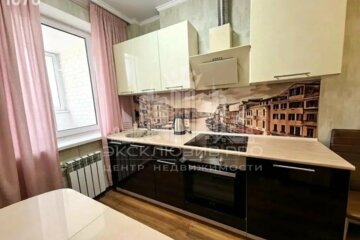 1-к квартира, 42 м², 12/25 эт.