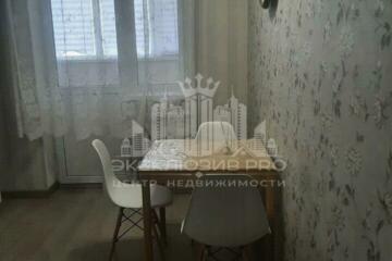 1-к квартира, 38 м², 1/7 эт.